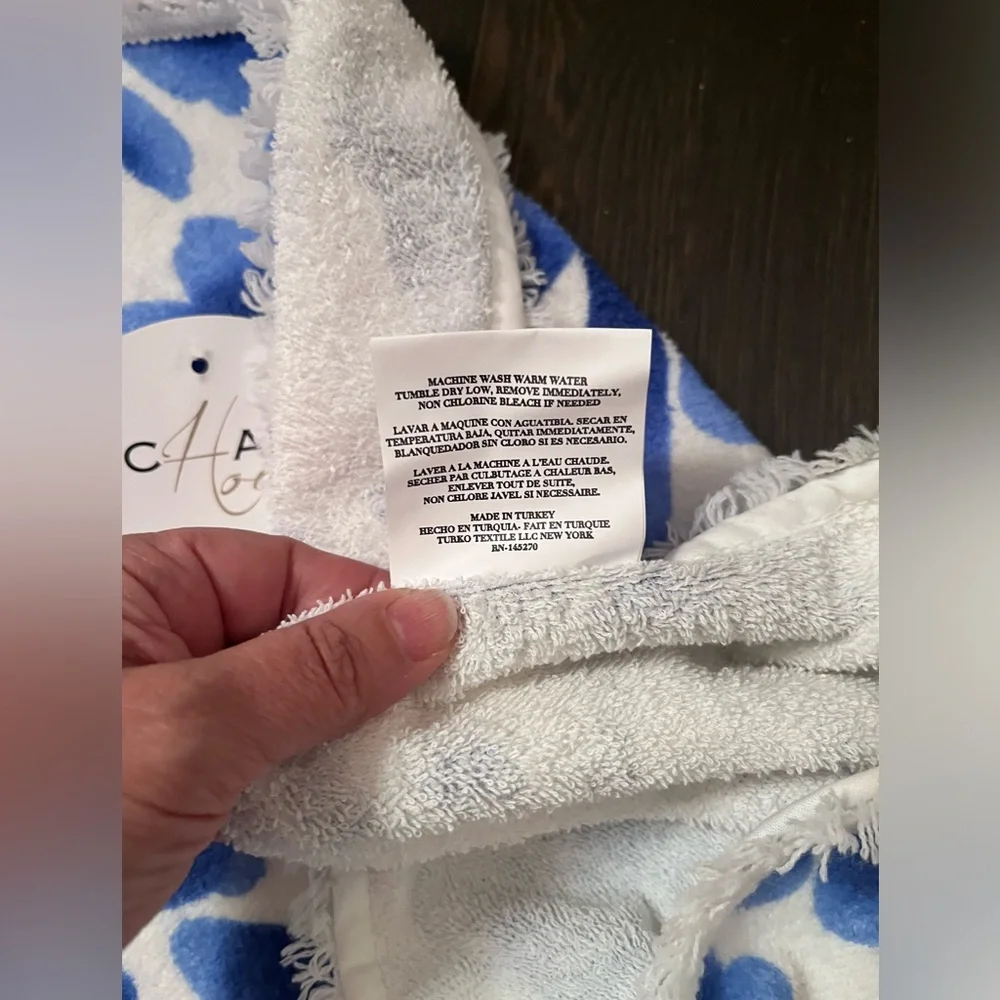 NWT Blue White Tie die round beach towel